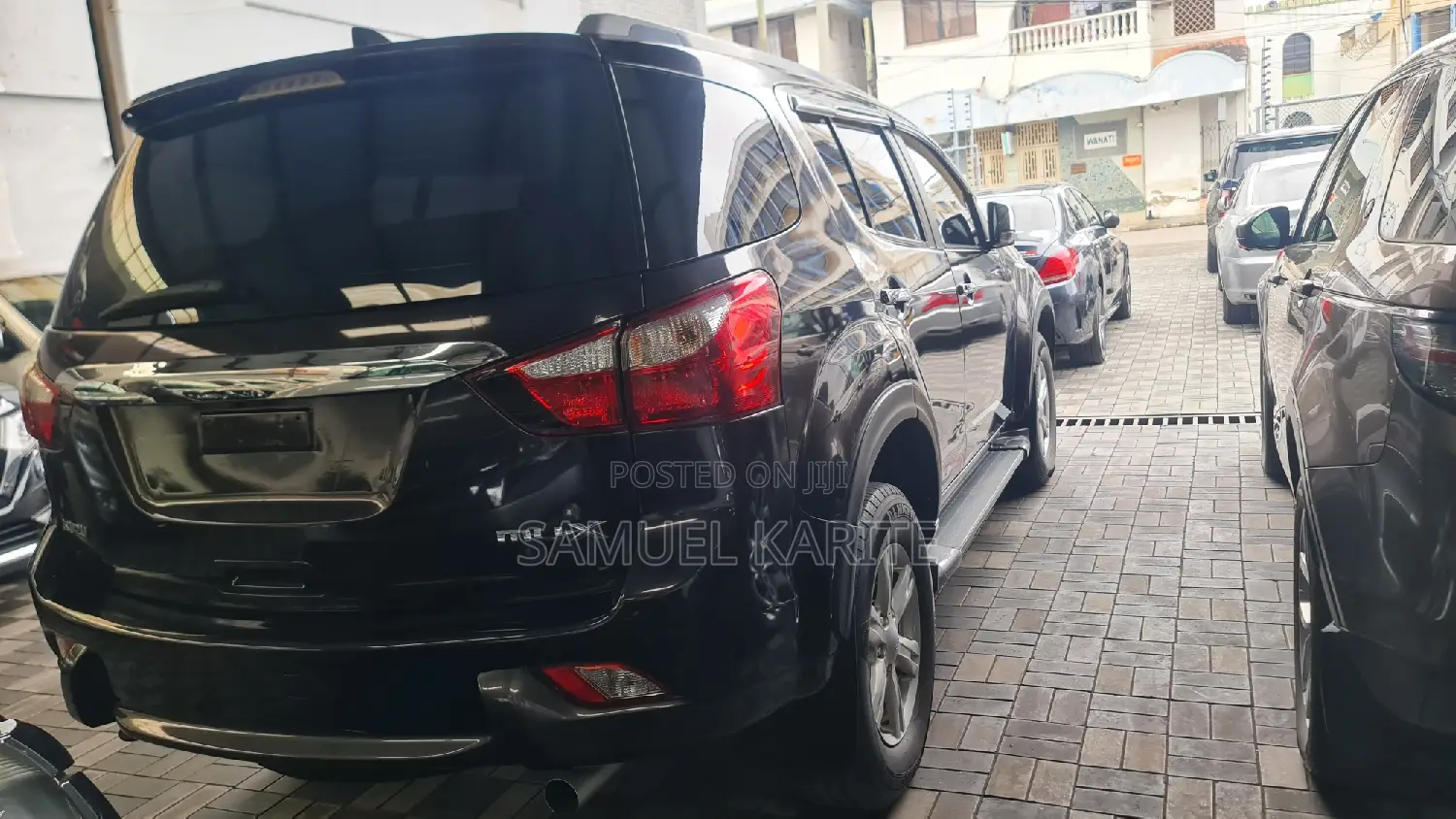 Isuzu MU-X 2017 Gray