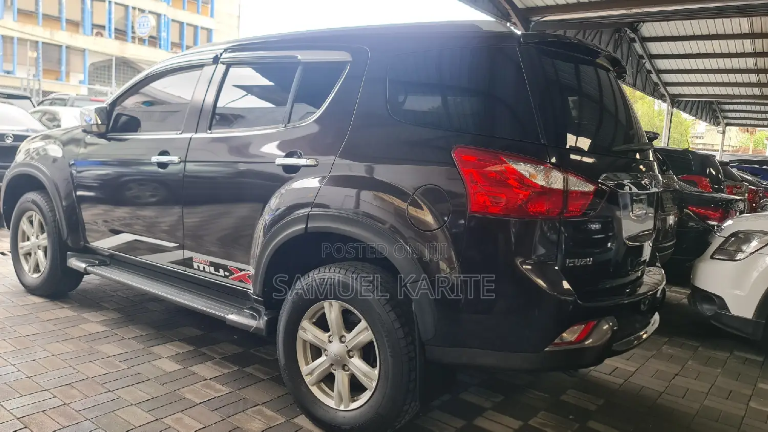 Isuzu MU-X 2017 Gray