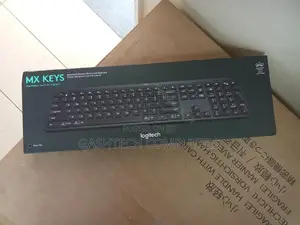 Logitech Mx Keys // Logitech Mx Keys