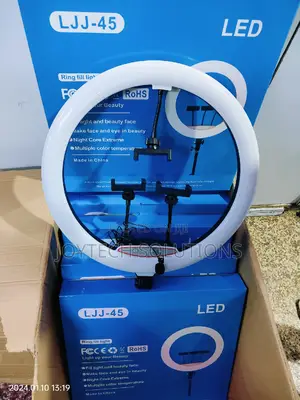 Touch Control 18 Inches Ringlight. Stand , Remote and Mic