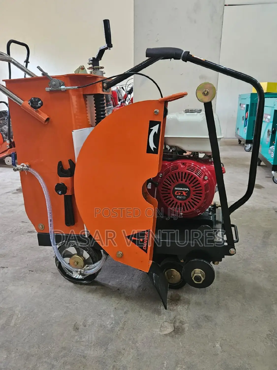 Concrete Cutter Honda 18"