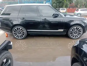 Land Rover Range Rover Vogue 2014 Black