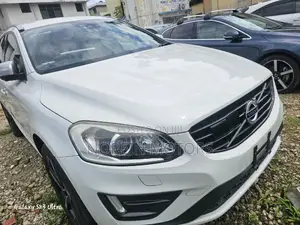 Volvo XC60 2017 Pearl