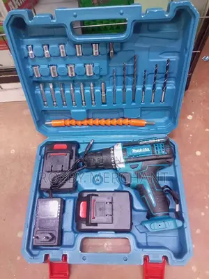 Makita Rechargeable Drill