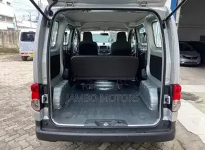 Nissan NV200 2017 Silver