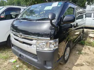 Toyota Regius 2018 Black