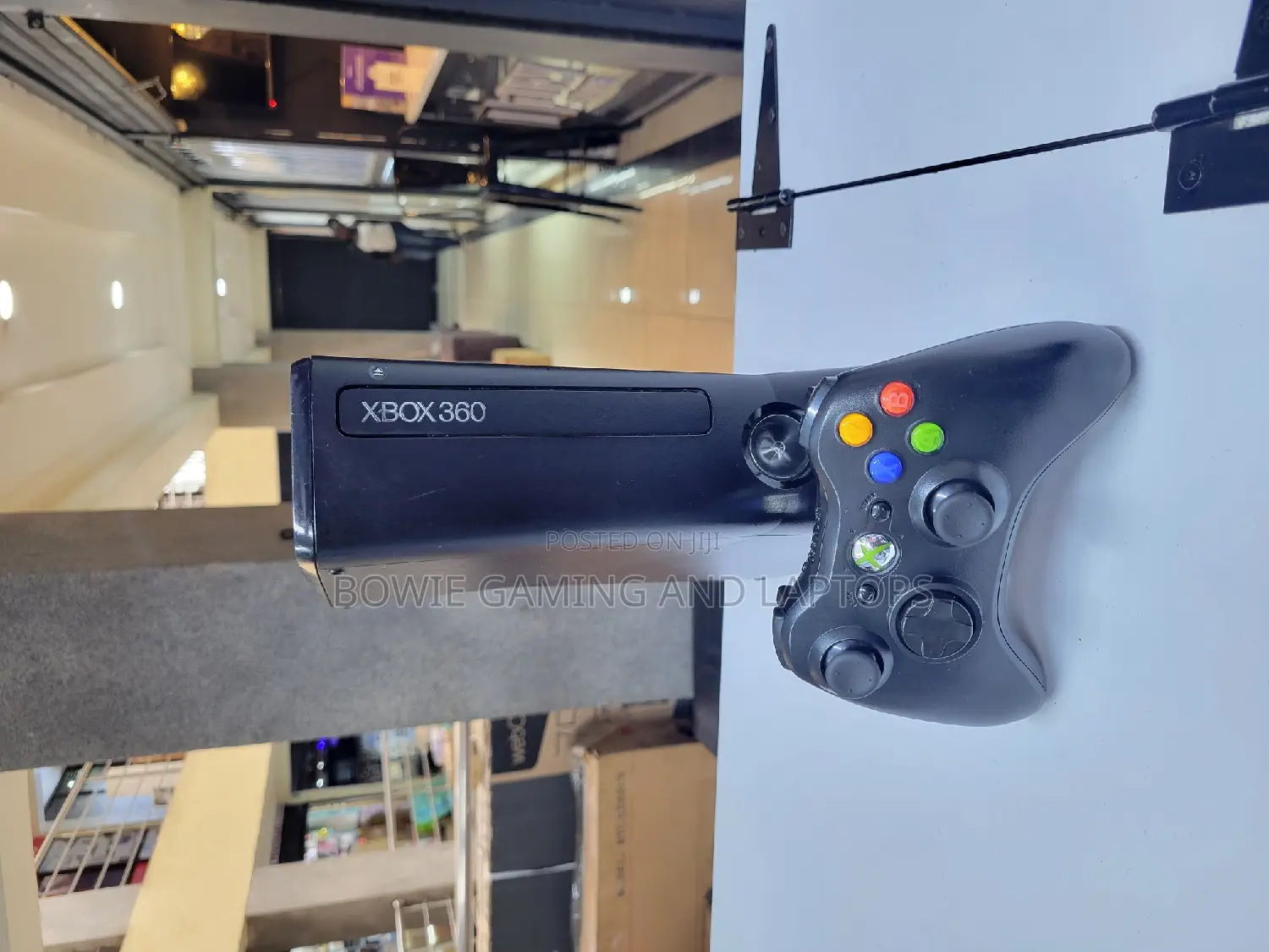 XBOX 360 Chipped With 14 Games