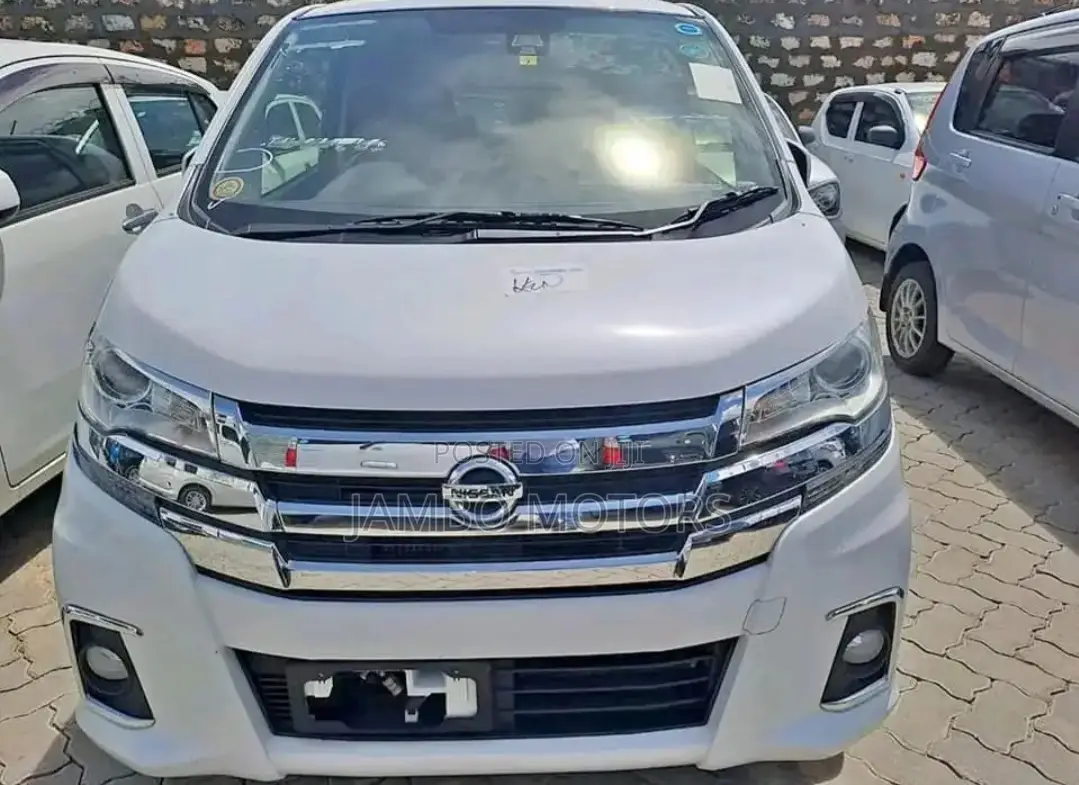 Nissan Dayz 2017 White