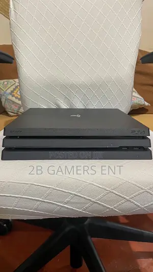 Ps4 Pro Clean Unit, 1tb