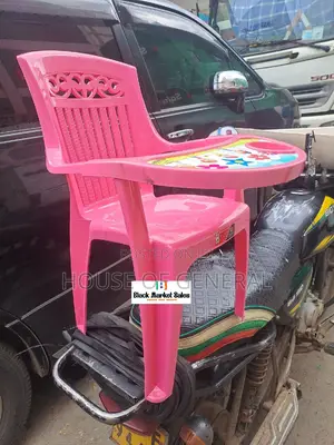 Feeding Kids Plastic Chair