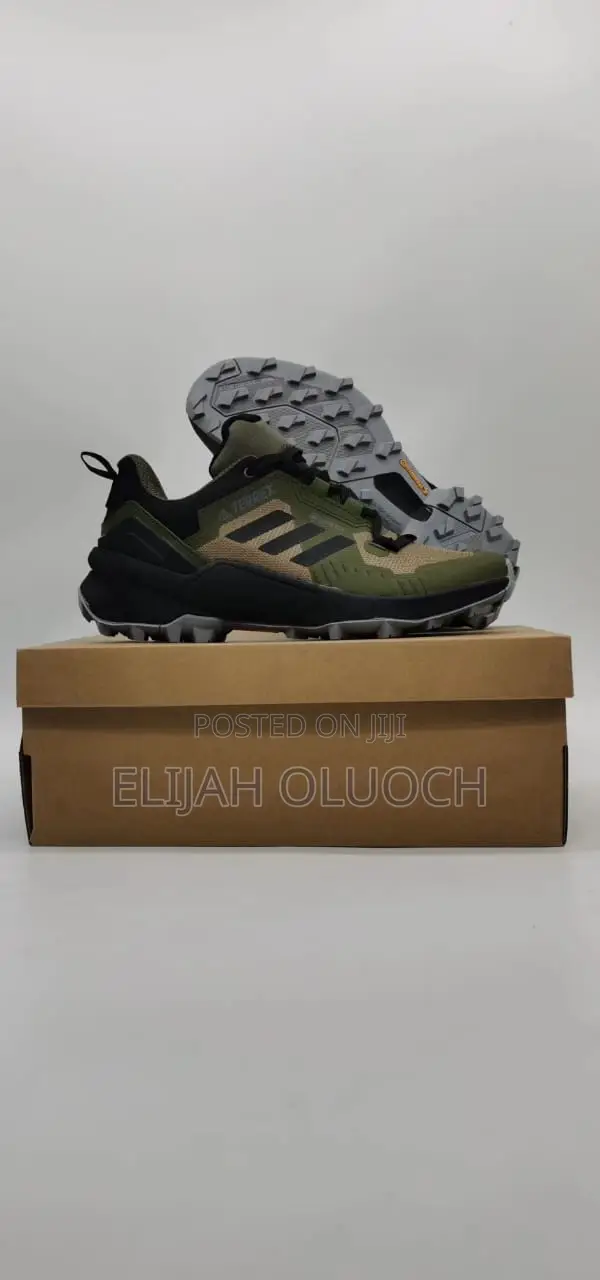 Adidas Terrex Sneakers