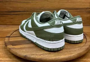 Nike Dunk Low Cut Sneakers