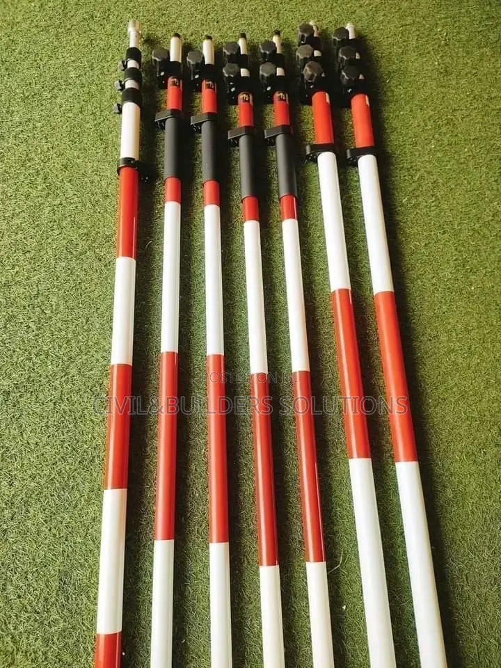 Multipple Prism Pole