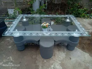 Coffee Table! Executive Modern Classic Coffee Table