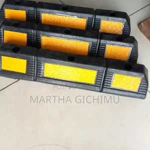 Reflective Rubber Wheel Stopper/Car