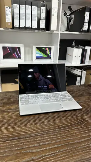Laptop HP Envy 13 8GB Intel Core I7 SSD 512GB