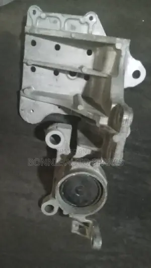 Nt31 X-Trail Gearbox Mounting