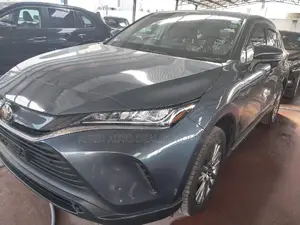 Toyota Harrier 2.0 2020 Gray