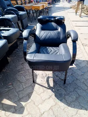 Salon Sink Seat