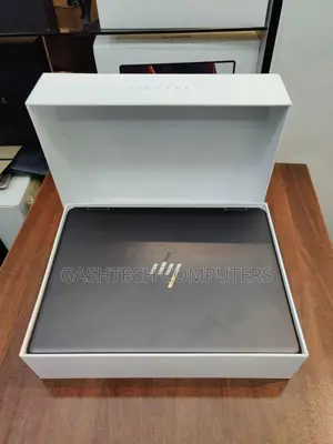 New Laptop HP Spectre X360 13 16GB Intel Core I7 SSD 1T