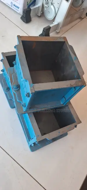 Concrete Test Cube Moulds.Cast Iron