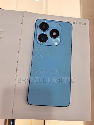 Tecno Spark 20 128 GB Blue