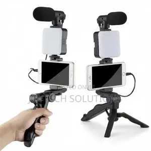 Streaming Tripod Stand Led Light Vlogging Kit for Smartphone
