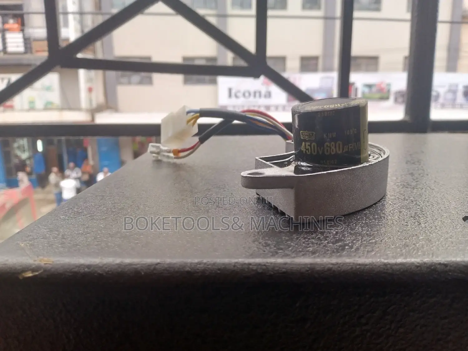 Generator AVR