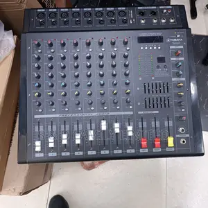 Yamaha PMX808 Powered Mixer 8 Channels