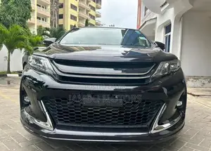 Toyota Harrier 2.0 Turbo 2017 Black