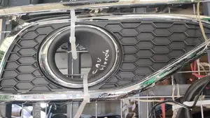 Honda CR-V Fog Lights/Bumper Cover