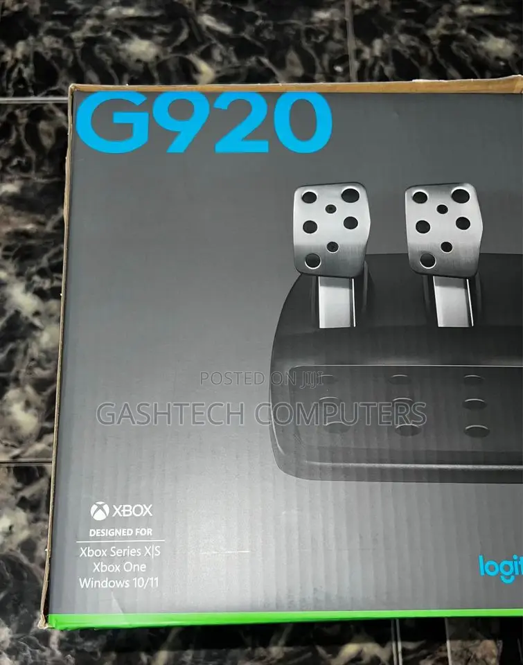 Logitech G920 Racing Wheel