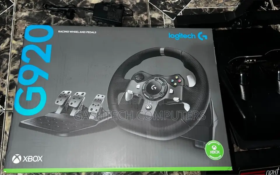 Logitech G920 Racing Wheel