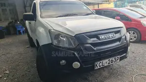 Isuzu D-MAX 2017 White