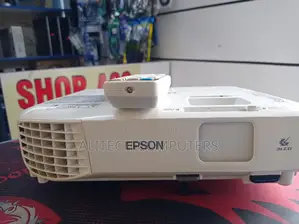 Epson Eb-S05