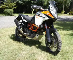 KTM 2018 White