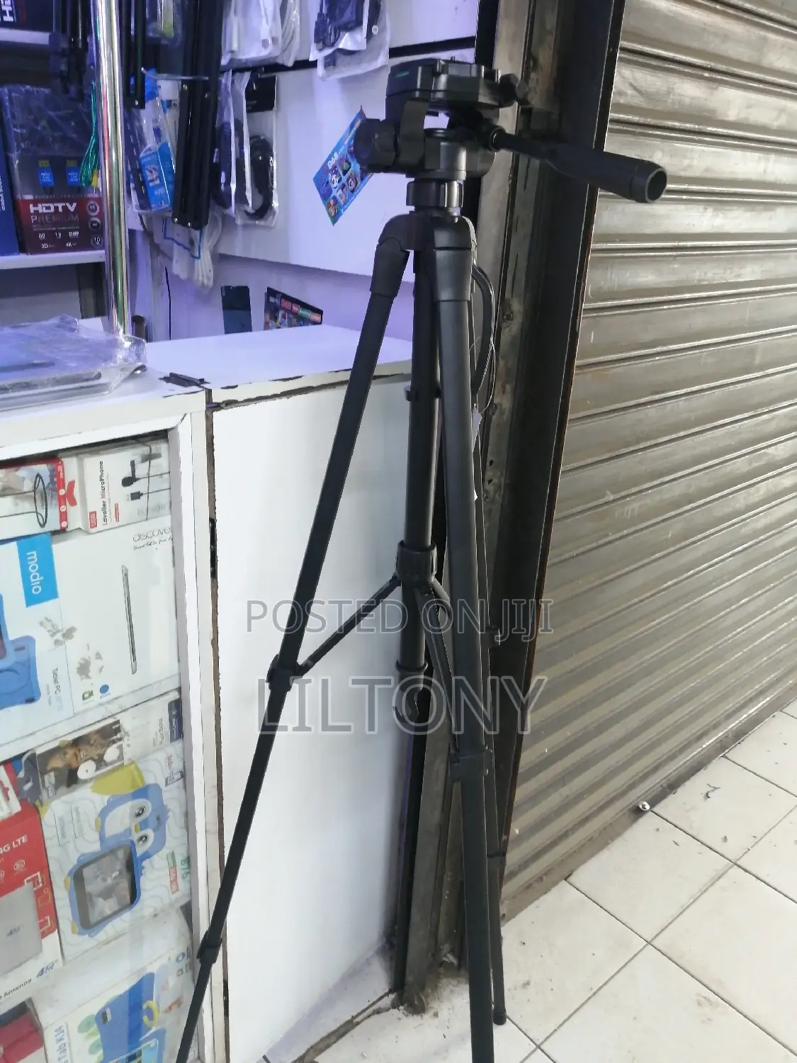 Camera Tripod Stand 1.8mtrs Weifeng WT _3560