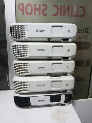Epson Cb X05 Xuk Projectors, Xga