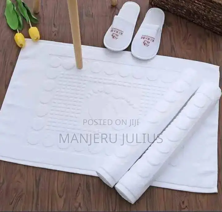 Bathroom Floor Mat