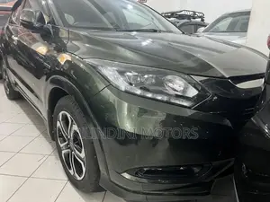 Honda Vezel 2017 Green