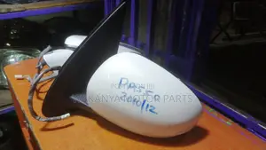 Toyota Passo 2010/2013 Power Side Mirror, Clean Ex Japan