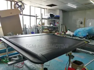 Hilux Vigo 2005-2014 Electric Roller Lid/Tonneau Cover