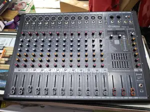 Yamaha PMS 12 Channel Powered Mixer