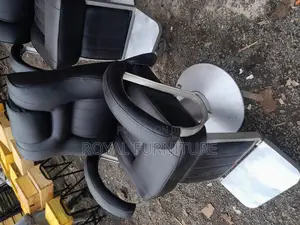 Kinyozi Barber Seat