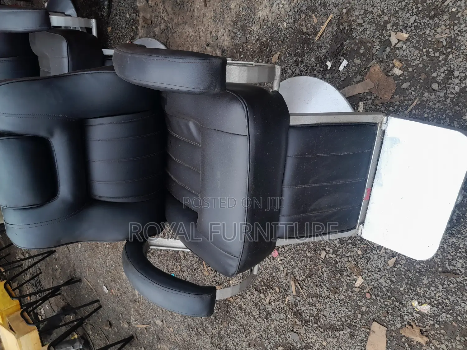 Kinyozi Barber Seat