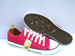 Pink/Red Converse
