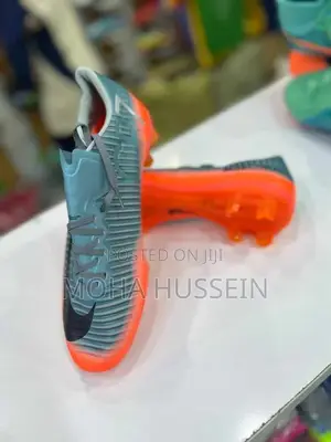 Nike Mercurial Soccer/Football Kits