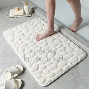 Cobblestone Embossed Velvet Bathroom Mats