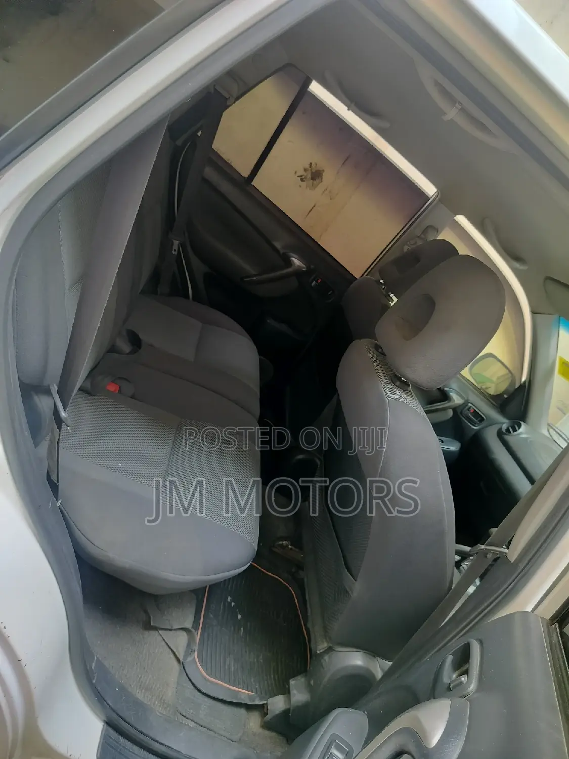 Toyota RAV4 Automatic 2003 White