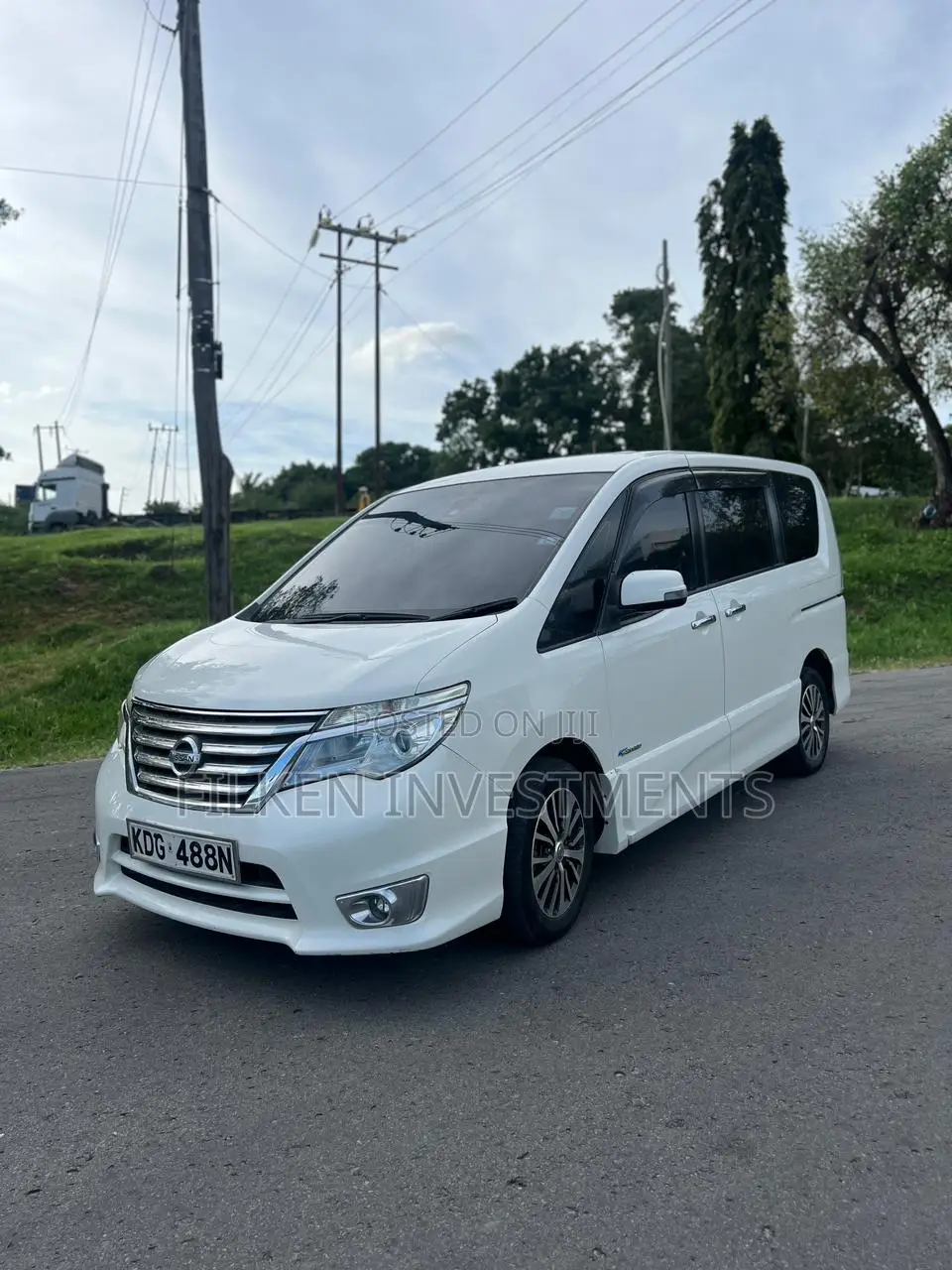 Nissan Serena 2015 White
